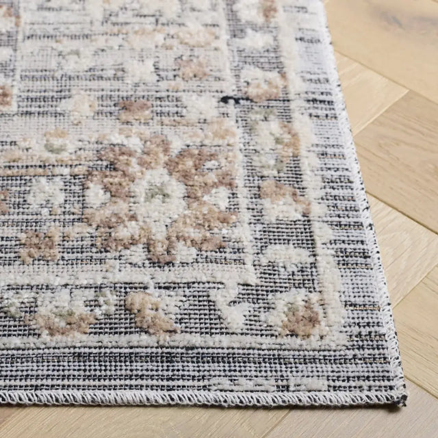 Safavieh Miranda 5'-0" x 8'-0" Rug in Grey / Ivory Beige