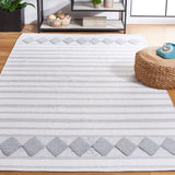 Safavieh Montauk 4'-0" x 6'-0" Rug in Aqua / Ivory