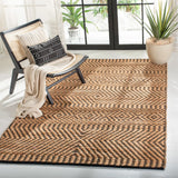 Safavieh Kilim 4'-0" x 6'-0" Rug in Natural / Black