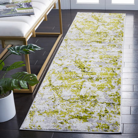 Safavieh Skyler 2'-0" x 8'-0" Rug in Grey / Green