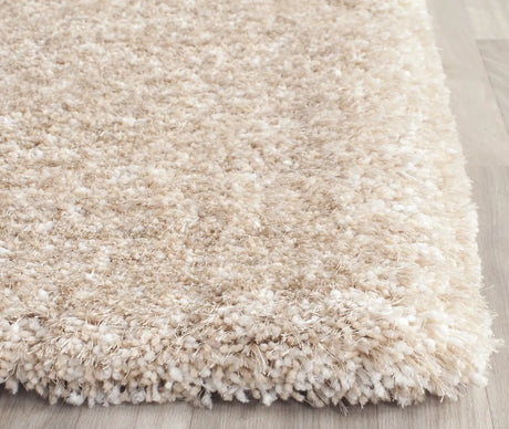 Safavieh Sg-Sbs-South Beach Shag 4'-0" x 6'-0" Rug in Champagne