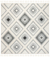 Safavieh Moroccan Tassel Shag 6'-7" x 6'-7" Rug in Ivory / Grey