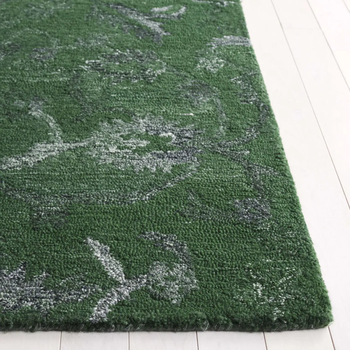 Safavieh Anatolia 4'-0" x 6'-0" Rug in Dark Green