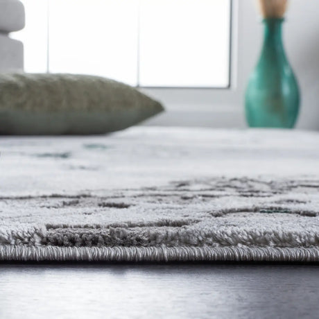 Safavieh Craft 4'-0" x 6'-0" Rug in Grey / Green