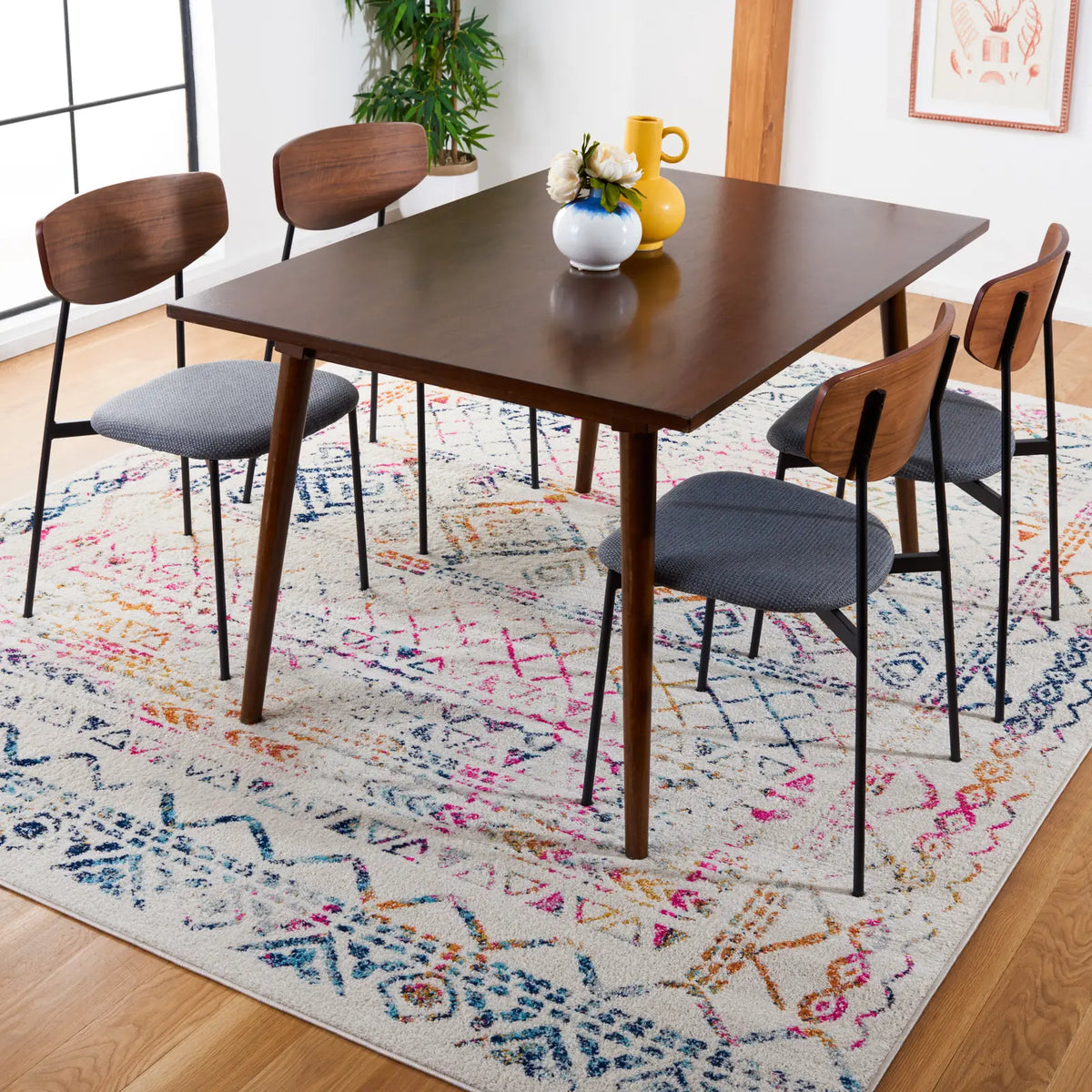 Safavieh Tulum 10'-0" x 13'-0" Rug in Ivory / Fuchsia