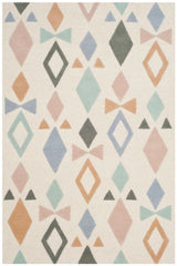 Safavieh Safavieh Kids 3'-0" x 5'-0" Rug in Ivory / Multi