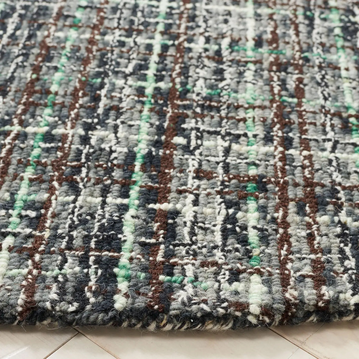 Safavieh Abstract 6'-0" x 6'-0" Rug in Dark Grey / Brown