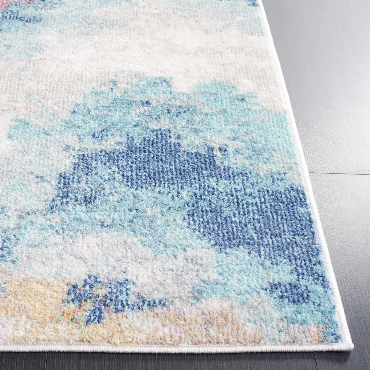 Safavieh Phoenix 500 4'-5" x 6'-5" Rug in Ivory / Blue Rust