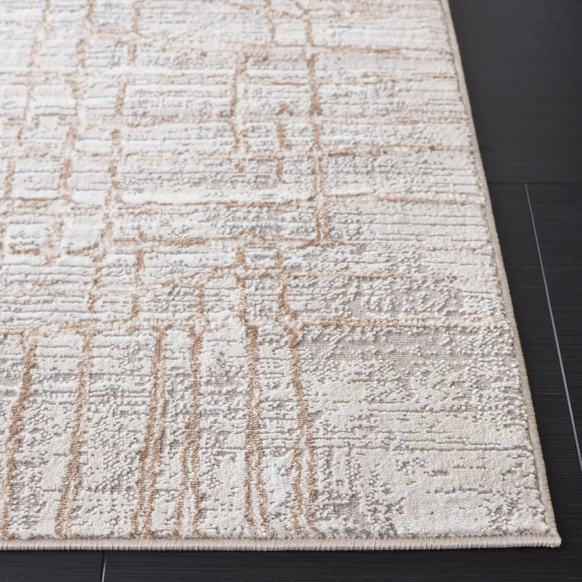 Safavieh Parker 6'-0" x 9'-0" Rug in Taupe / Beige Gold