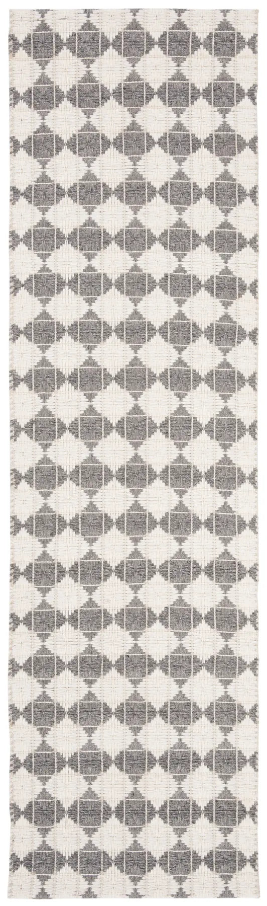 Safavieh Natura 2'-3" x 8'-0" Rug in Grey / Ivory