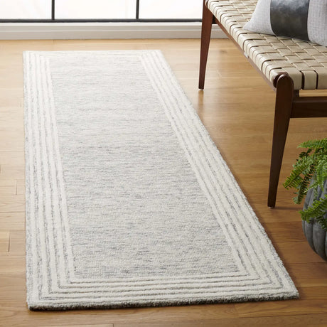 Safavieh Abstract 2'-3" x 8'-0" Rug in Grey / Ivory
