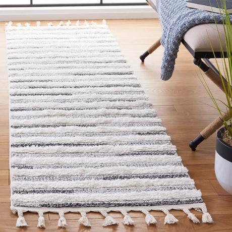 Safavieh Moroccan Tassel Shag 2'-3" x 8'-0" Rug in Ivory / Grey