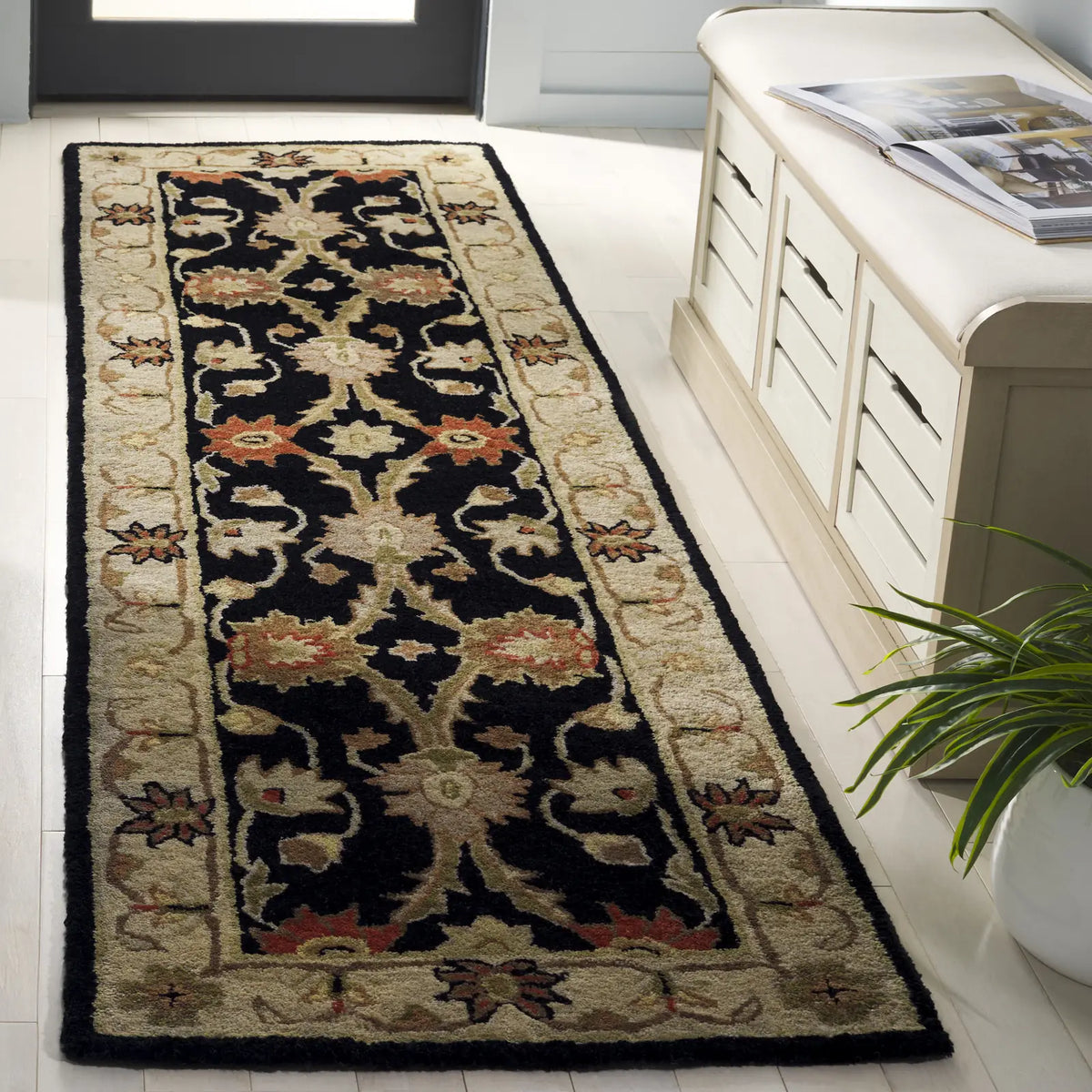 Safavieh Antiquity 2'-3" x 10'-0" Rug in Black