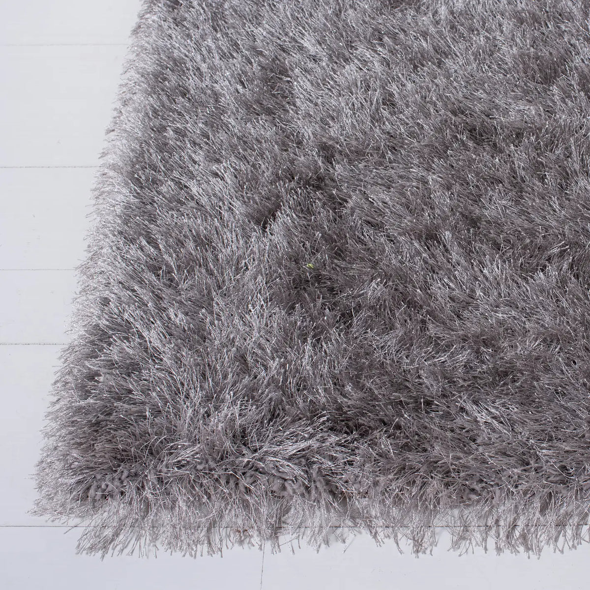 Safavieh Vegas Shag 4'-5" x 6'-5" Rug in Grey