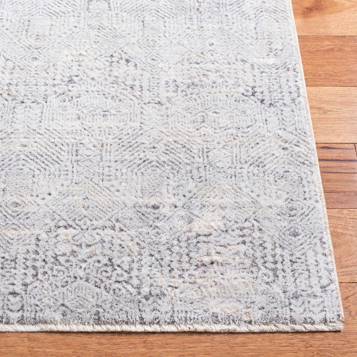 Safavieh Martha Stewart Sabrina 4'-0" x 6'-0" Rug in Light Grey / Beige