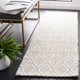 Safavieh Marbella 2'-3" x 8'-0" Rug in Light Blue / Ivory