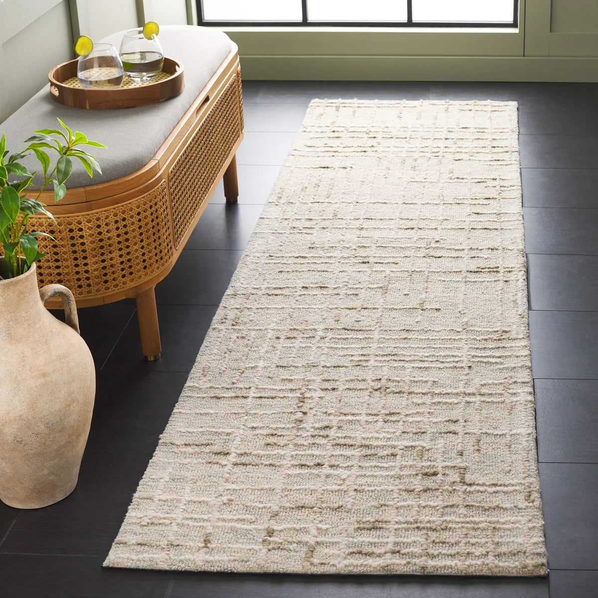 Safavieh Abstract 2'-3" x 8'-0" Rug in Grey / Sage
