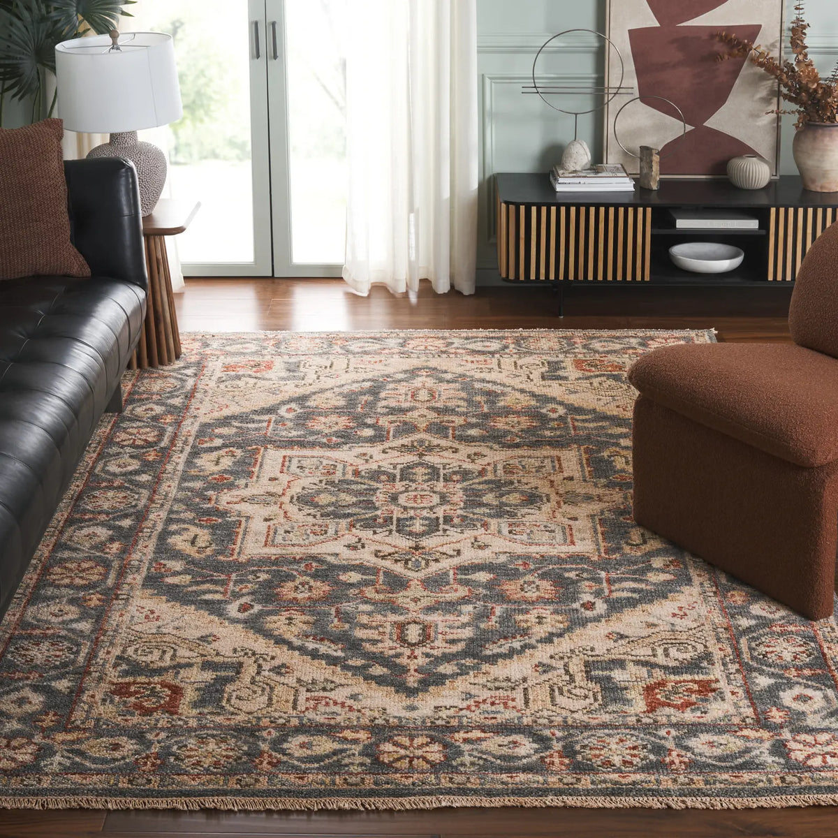 Safavieh Samarkand 6'-0" x 9'-0" Rug in Blue / Ivory