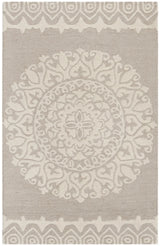 Safavieh Bella 2'-6" x 4'-0" Rug in Beige / Ivory