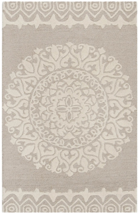 Safavieh Bella 2'-6" x 4'-0" Rug in Beige / Ivory