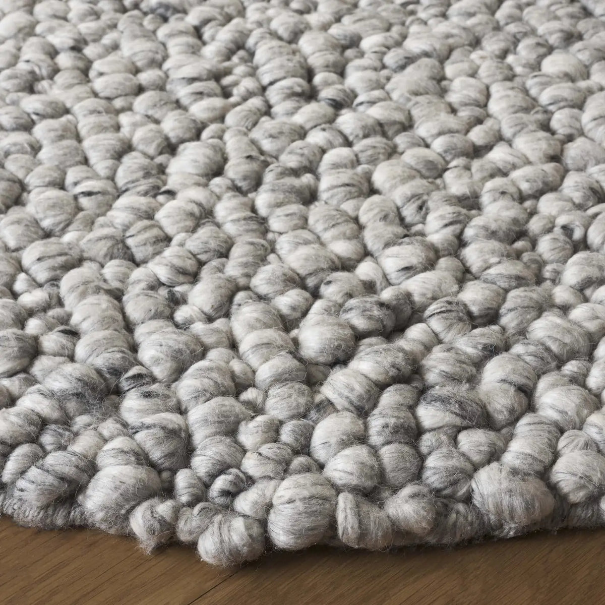 Safavieh Natura 6'-0" x 6'-0" Rug in Light Grey