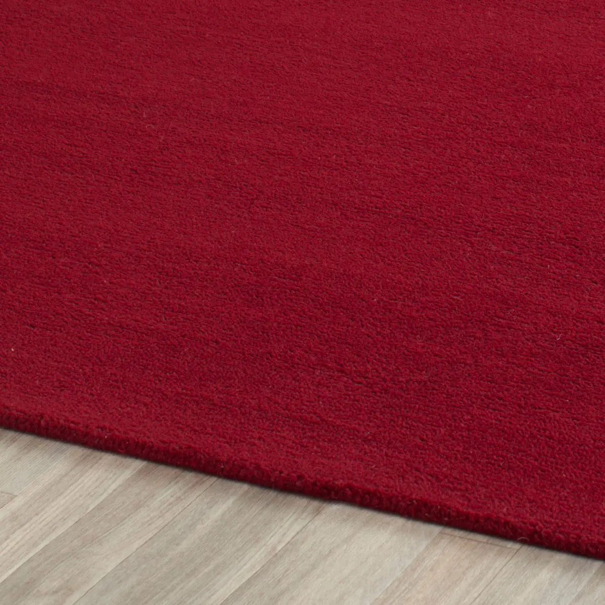 Safavieh Himalaya 6'-0" x 6'-0" Rug in Red