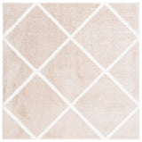 Safavieh Tahoe Shag 6'-7" x 6'-7" Rug in Beige / White
