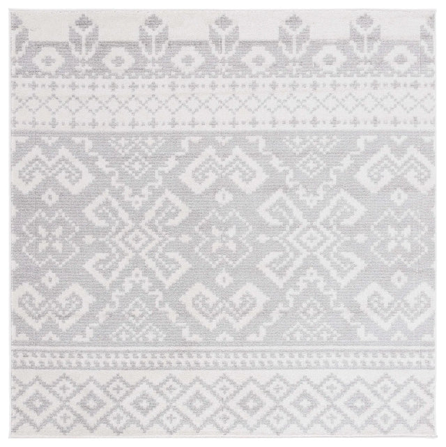 Safavieh Adirondack 6'-0" x 6'-0" Rug in Ivory / Silver