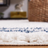 Safavieh Calico Shag 4'-0" x 6'-0" Rug in Ivory / Blue