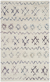 Safavieh Casablanca 3'-0" x 5'-0" Rug in Ivory / Multi