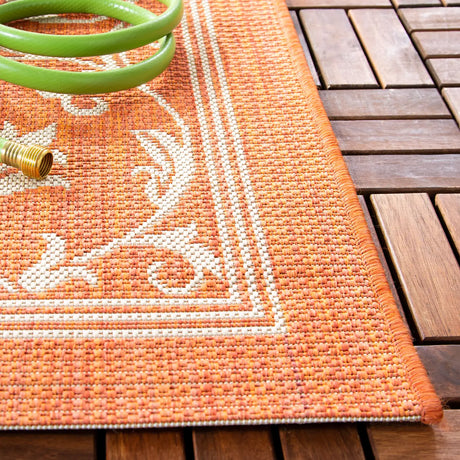 Safavieh Courtyard 4'-0" x 5'-7" Rug in Terracotta / Natural
