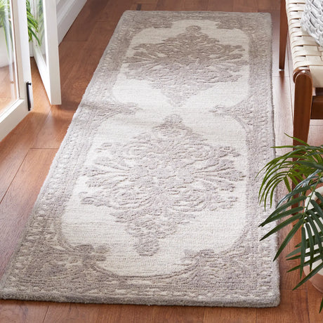 Safavieh Metro 2'-3" x 8'-0" Rug in Dark Grey / Ivory