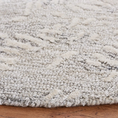 Safavieh Glamour 6'-0" x 6'-0" Rug in Grey / Ivory