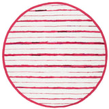 Safavieh Montauk 6'-0" x 6'-0" Rug in Red / Ivory
