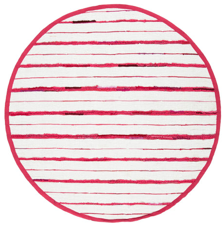 Safavieh Montauk 6'-0" x 6'-0" Rug in Red / Ivory