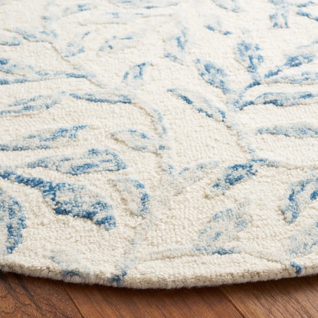 Safavieh Jardin 6'-0" x 6'-0" Rug in Ivory / Blue