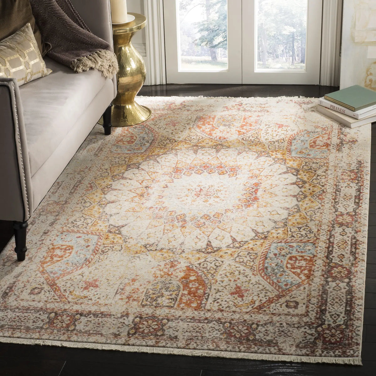 Safavieh Vintage Persian 4'-0" x 6'-0" Rug in Cream / Rust