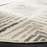 Safavieh Amsterdam 6'-7" x 6'-7" Rug in Cream / Beige