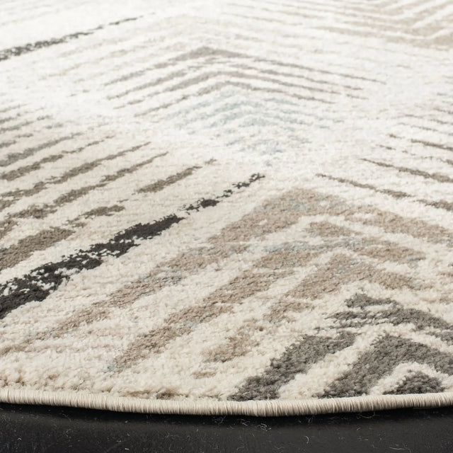 Safavieh Amsterdam 6'-7" x 6'-7" Rug in Cream / Beige