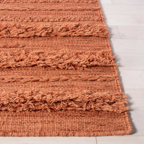 Safavieh Vermont 4'-0" x 6'-0" Rug in Rust / Orange