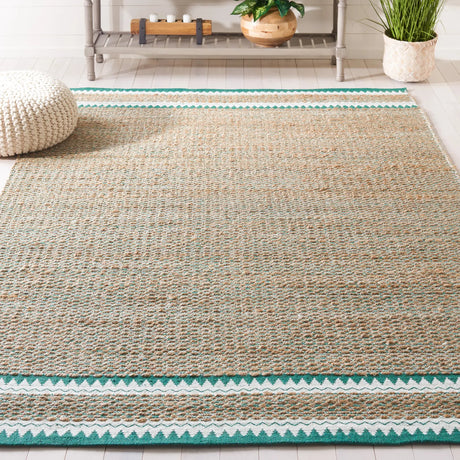 Safavieh Natural Fiber 4'-0" x 6'-0" Rug in Natural / Green