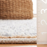 Safavieh Natura 4'-0" x 6'-0" Rug in Grey / Natural