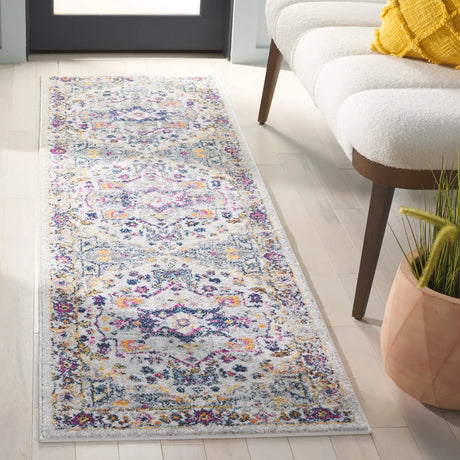 Safavieh Evoke 2'-2" x 7'-0" Rug in Ivory / Grey