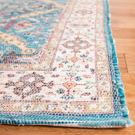 Safavieh Saffron 4'-0" x 6'-0" Rug in Navy / Creme