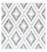 Safavieh Moroccan Tassel Shag 6'-7" x 6'-7" Rug in Ivory / Grey