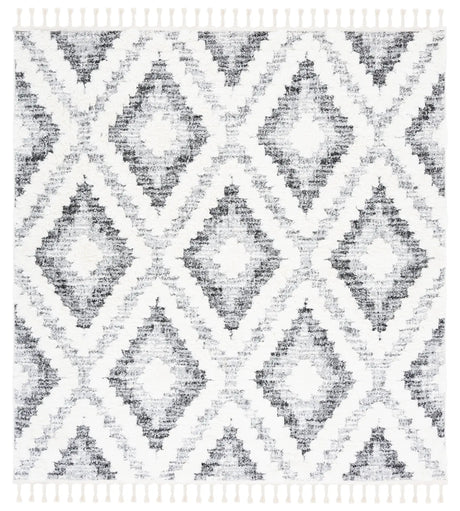 Safavieh Moroccan Tassel Shag 6'-7" x 6'-7" Rug in Ivory / Grey