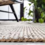 Safavieh Natural Fiber 4'-0" x 6'-0" Rug in Silver / Natural