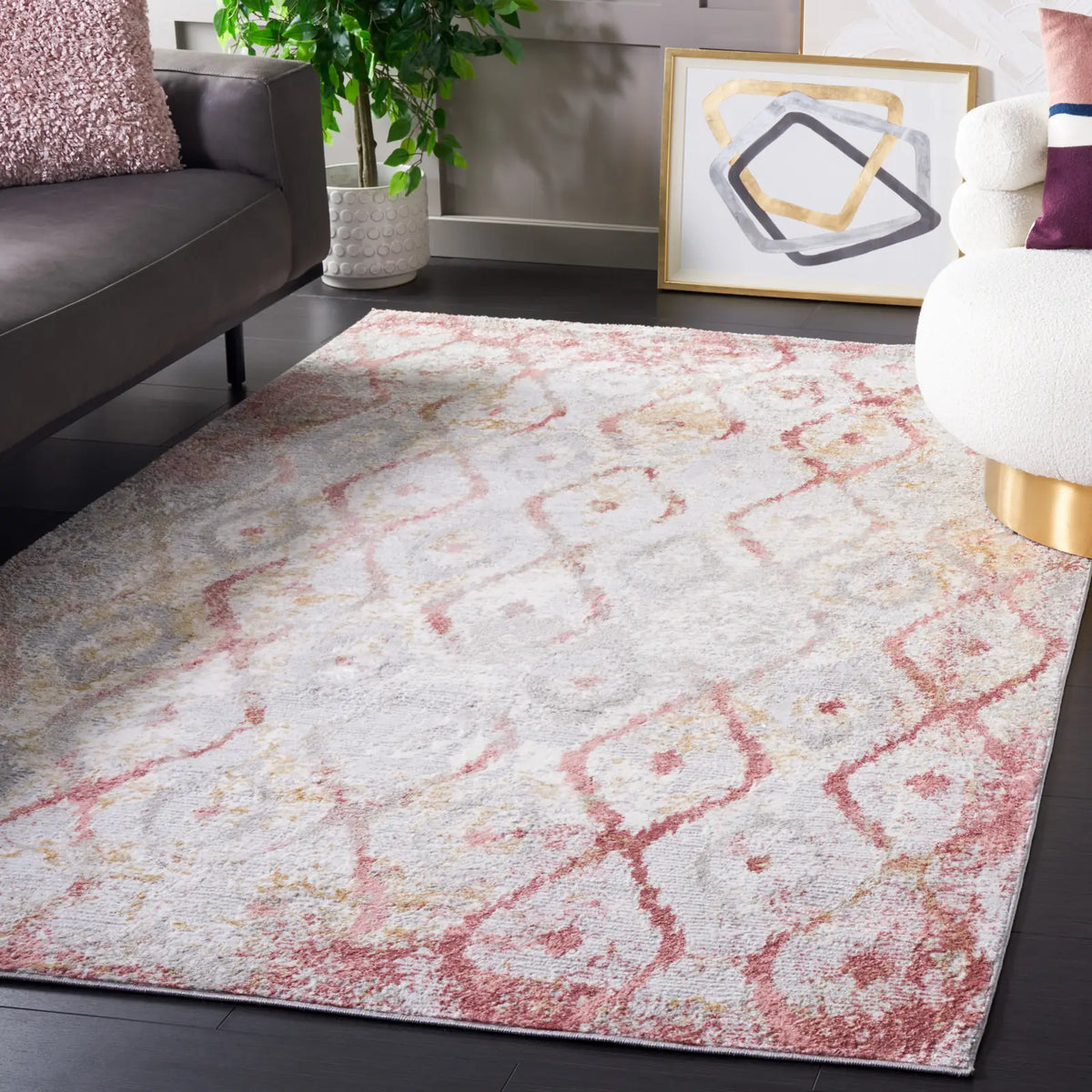 Safavieh Meadow 500 4'-0" x 6'-0" Rug in Grey / Pink
