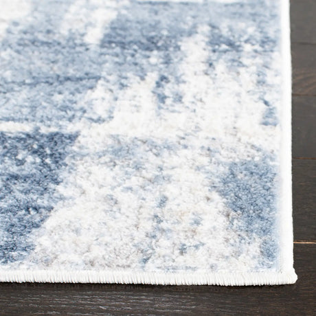 Safavieh Amelia 700 4'-0" x 6'-0" Rug in Ivory / Blue