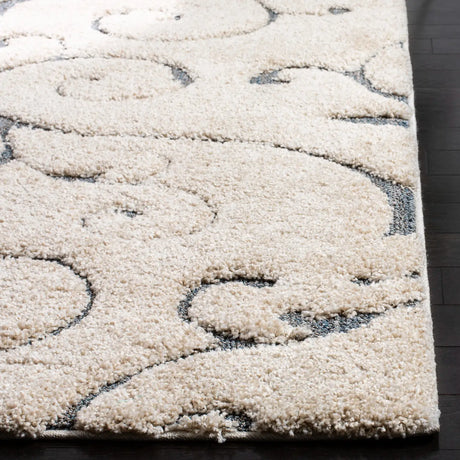 Safavieh Florida Shag 5'-3" x 7'-6" Rug in Beige / Blue Grey
